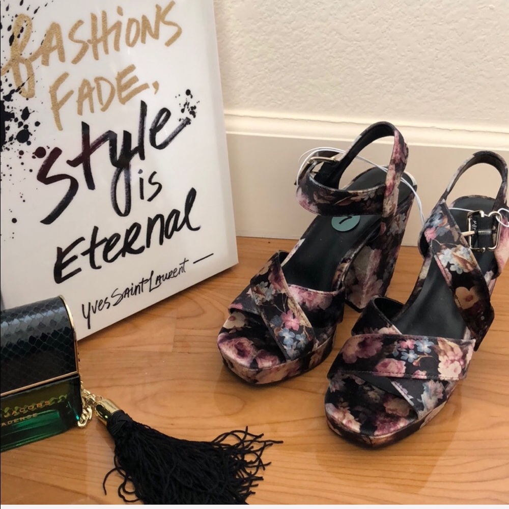 Floral Velvet Festival Platforms